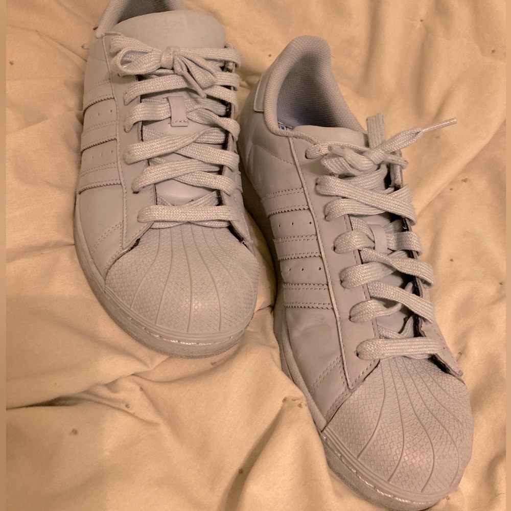 Adidas X Pharrell Williams Sneakers